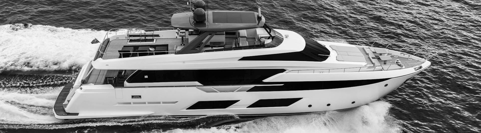 luxury boats for sale